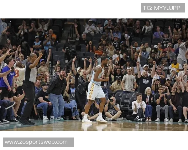 约维奇欧锦赛表现抢眼场均128分4篮板22助攻三项命中率超180俱乐部 约维奇欧锦赛表现抢眼场均128分4篮板22助攻三项命中率超180俱乐部