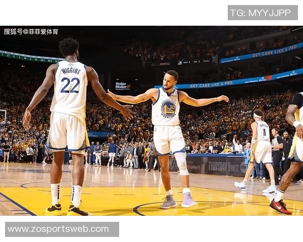 维金斯表现平平数据堆砌难掩实力不足三分命中率低迷球队需寻求新突破 维金斯表现平平数据堆砌难掩实力不足三分命中率低迷球队需寻求新突破